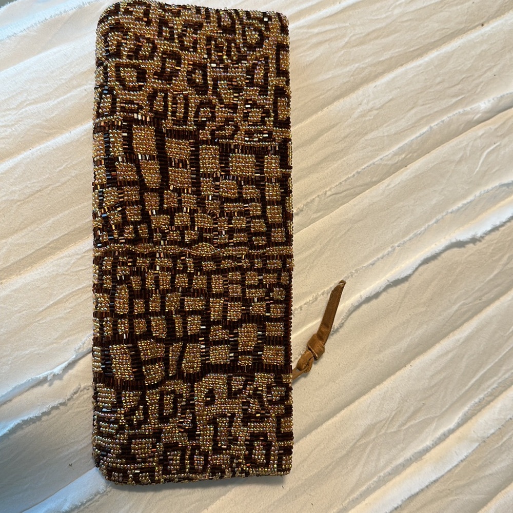 Mini Clutch - Picture 5 of 5